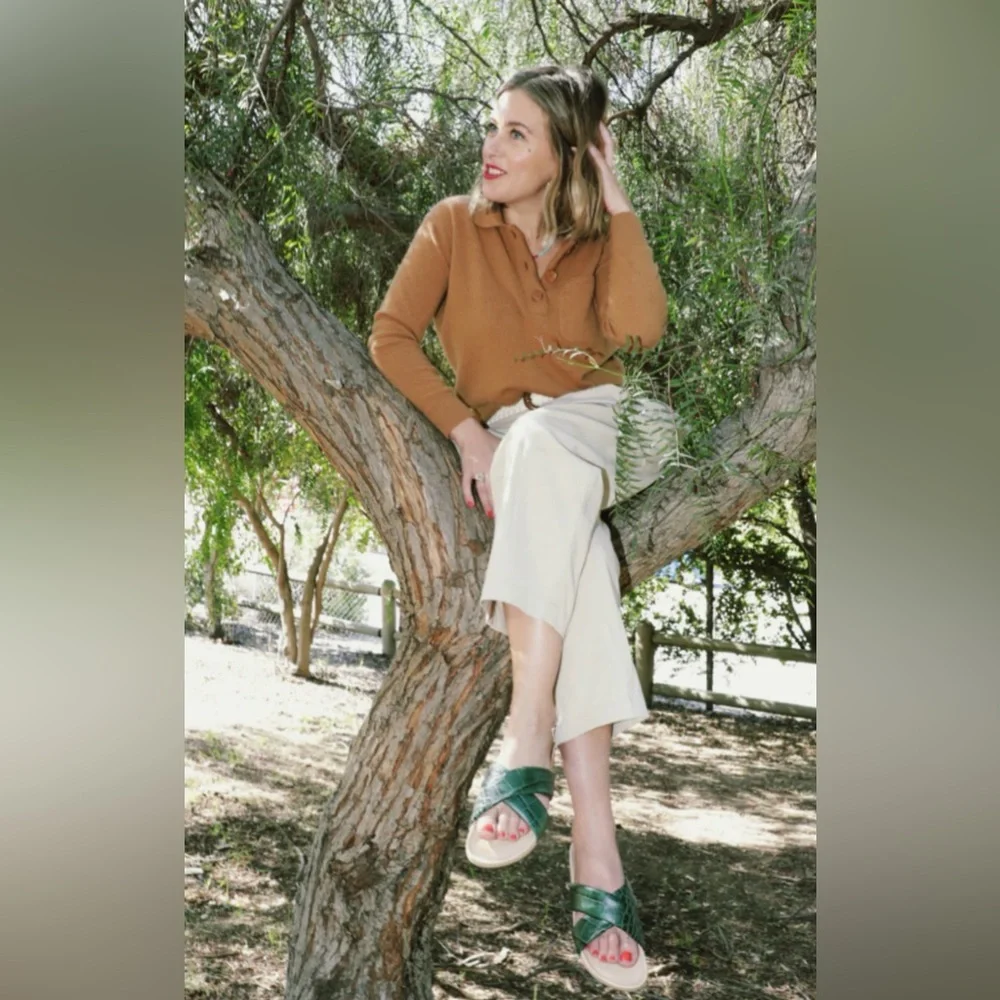 NIB Women’s Ma’am Size 6 Dolly Sandals in Forest